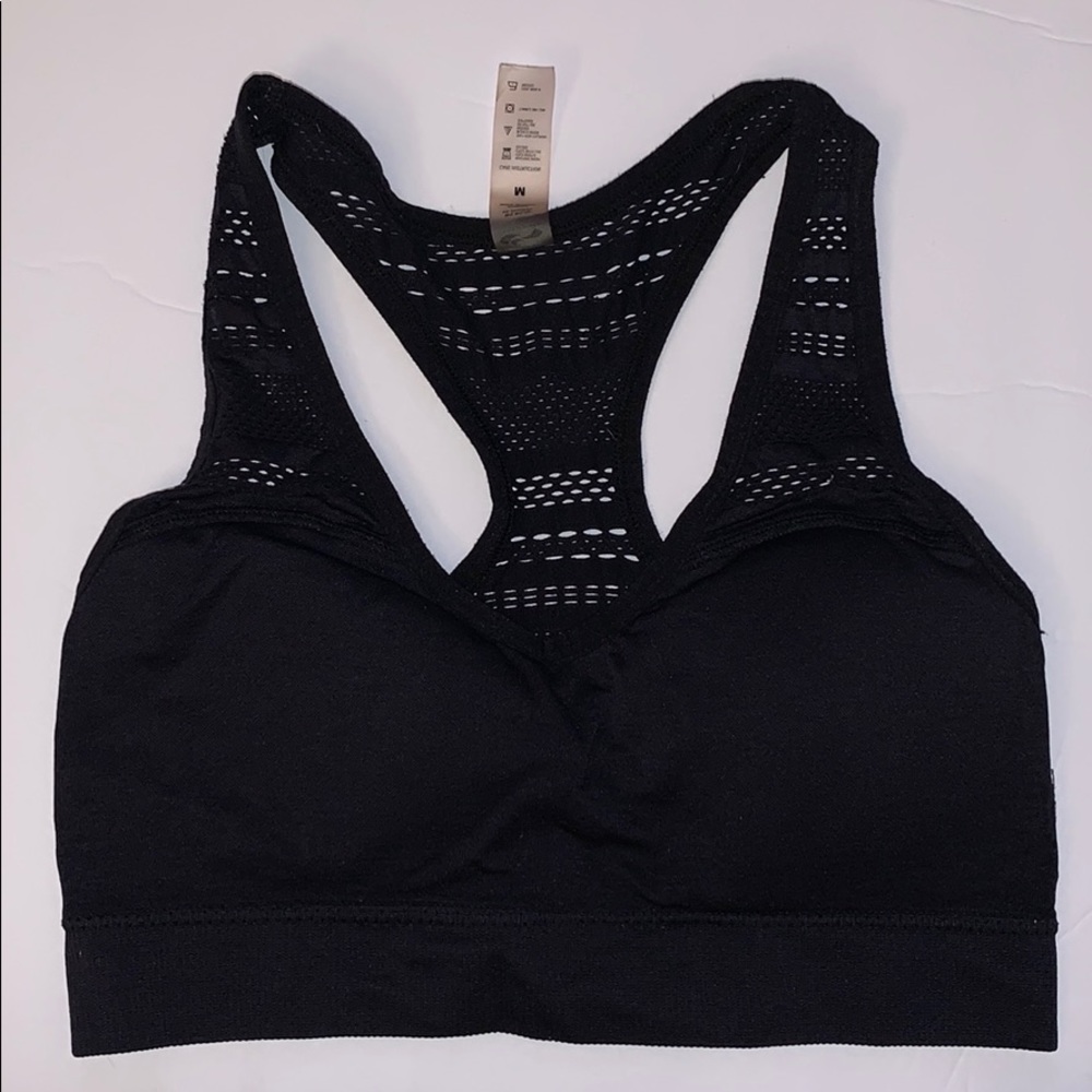 Sports bra